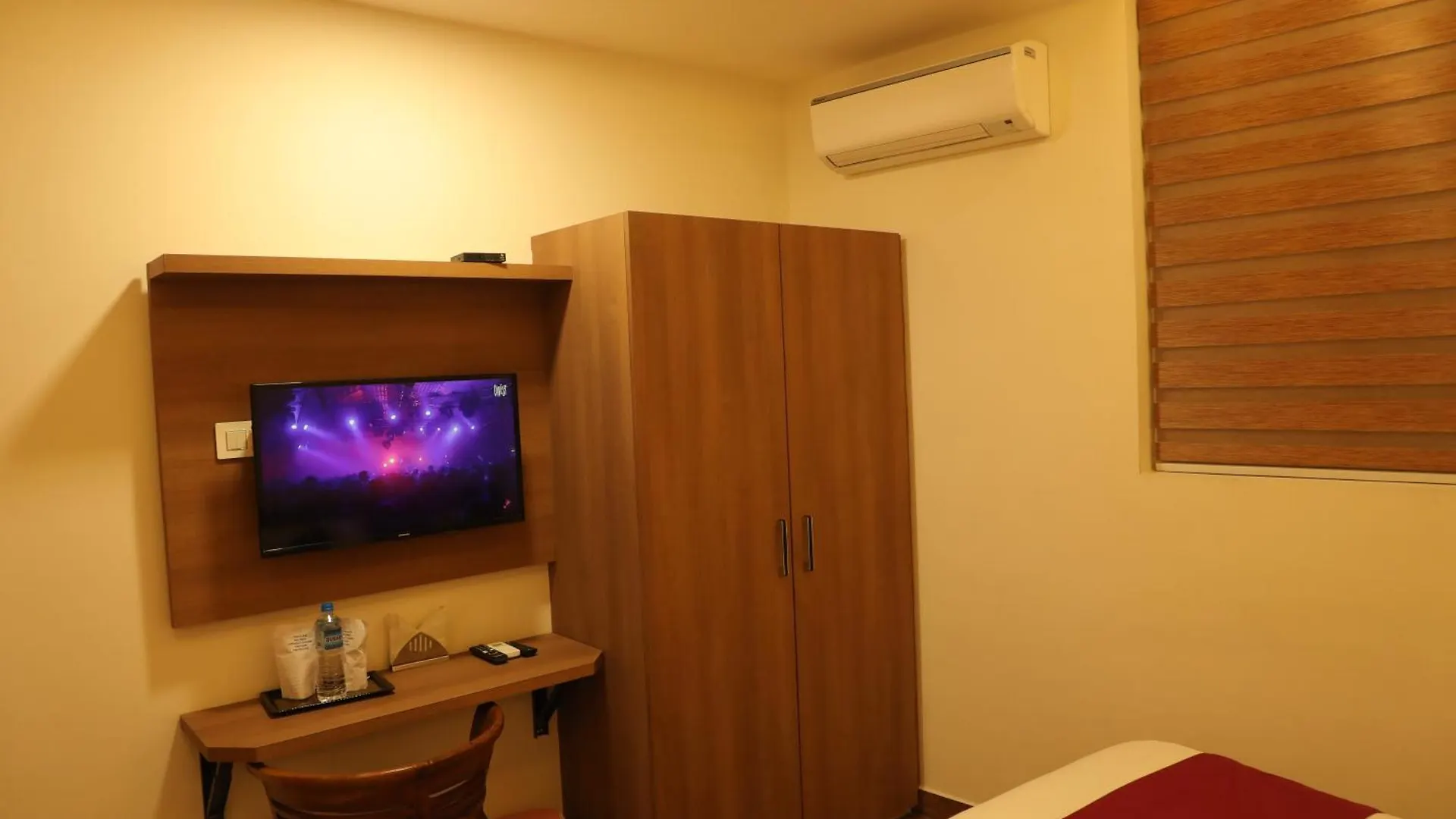 Medley Regency Hotel Palakkad