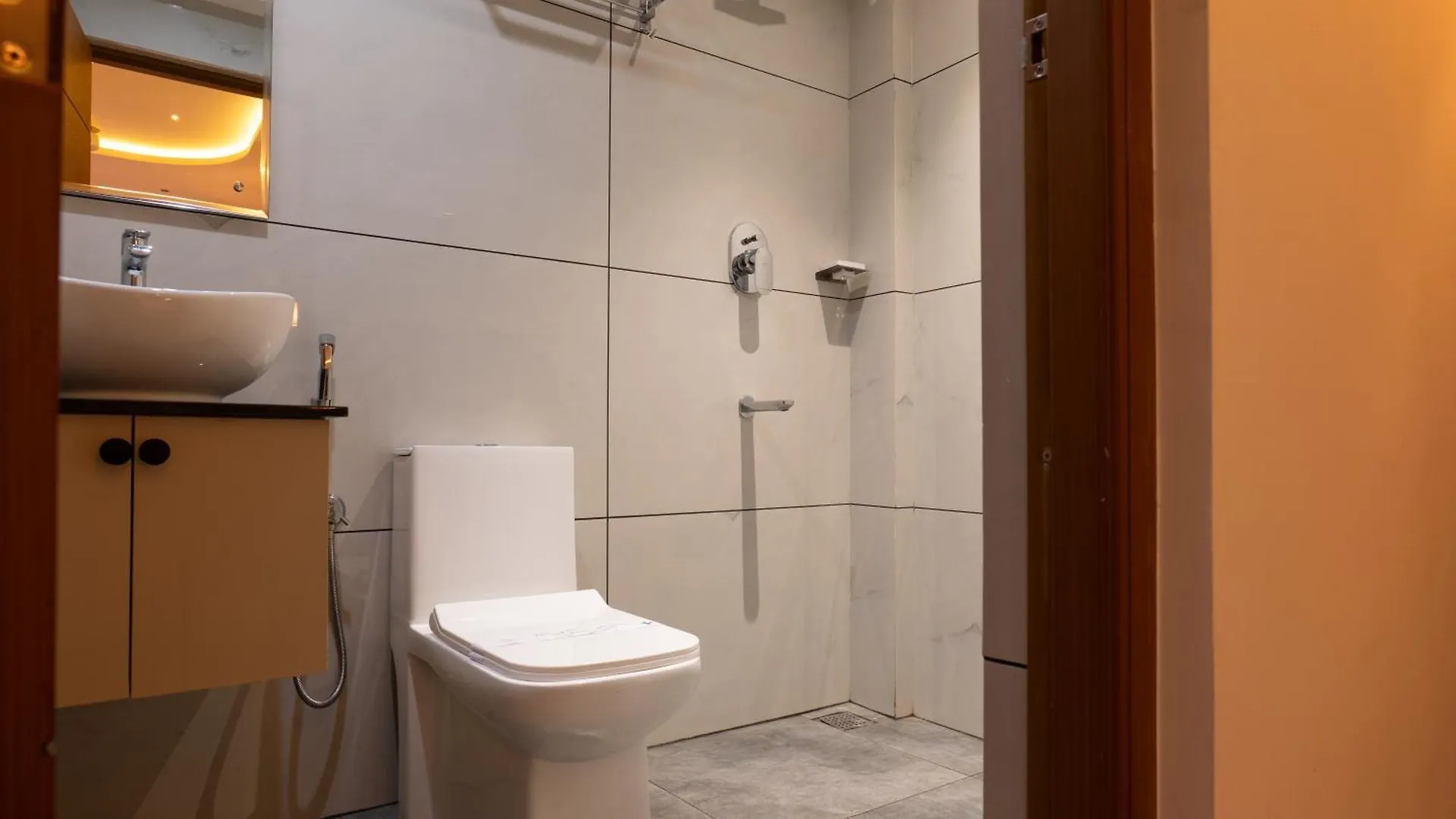 Medley Regency Hotel Palakkad